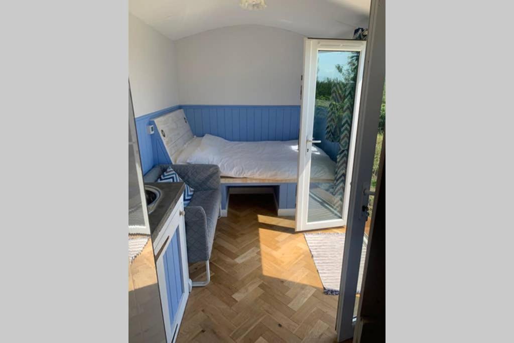 Apartament Apple Tree Hut Tenby Zewnętrze zdjęcie